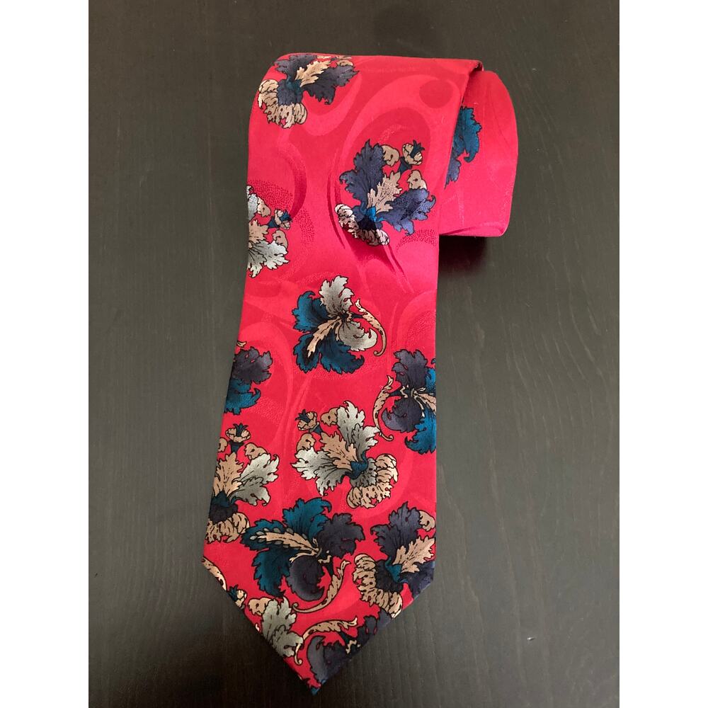 Regal Red and Blue Floral Silk Tie